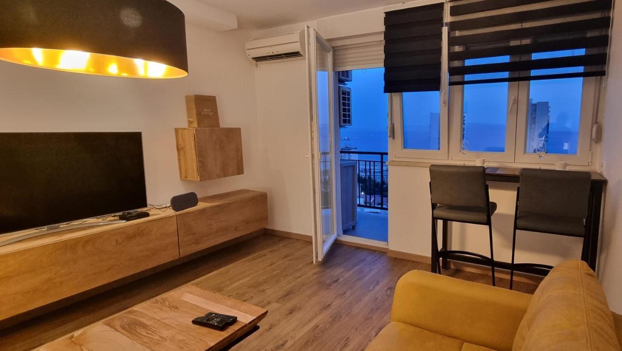 Qr Apartment For Family, Couples, And Friends Stay In Rijeka Zewnętrze zdjęcie