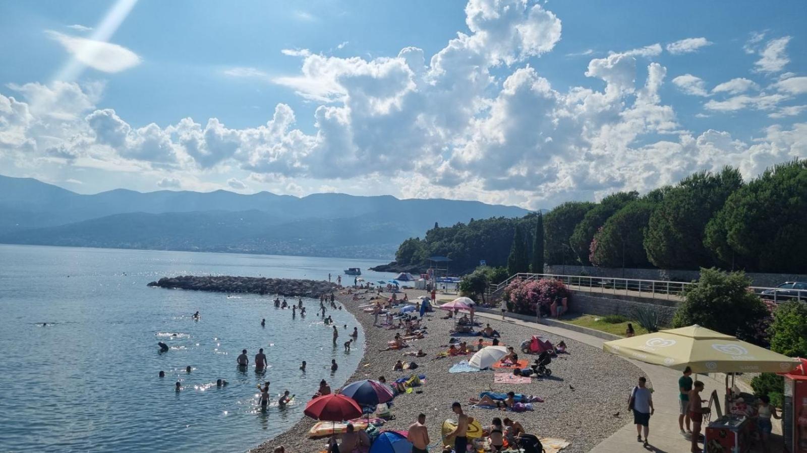 Qr Apartment For Family, Couples, And Friends Stay In Rijeka Zewnętrze zdjęcie